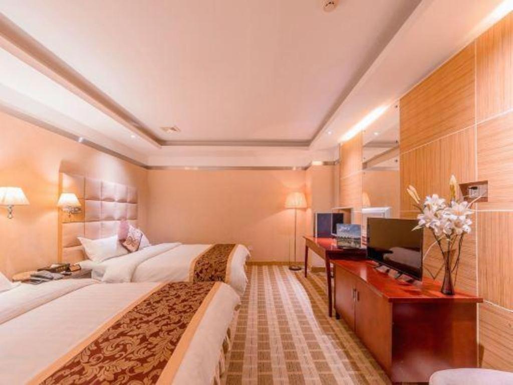 Airport Liwan Hotel Гуанджоу Екстериор снимка